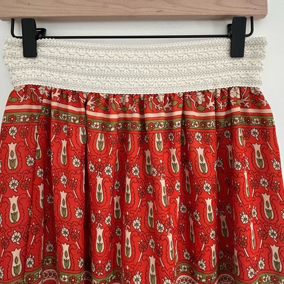 Floral Maxi Peasant Skirt with Print Size: Medium - Picture 9 of 13